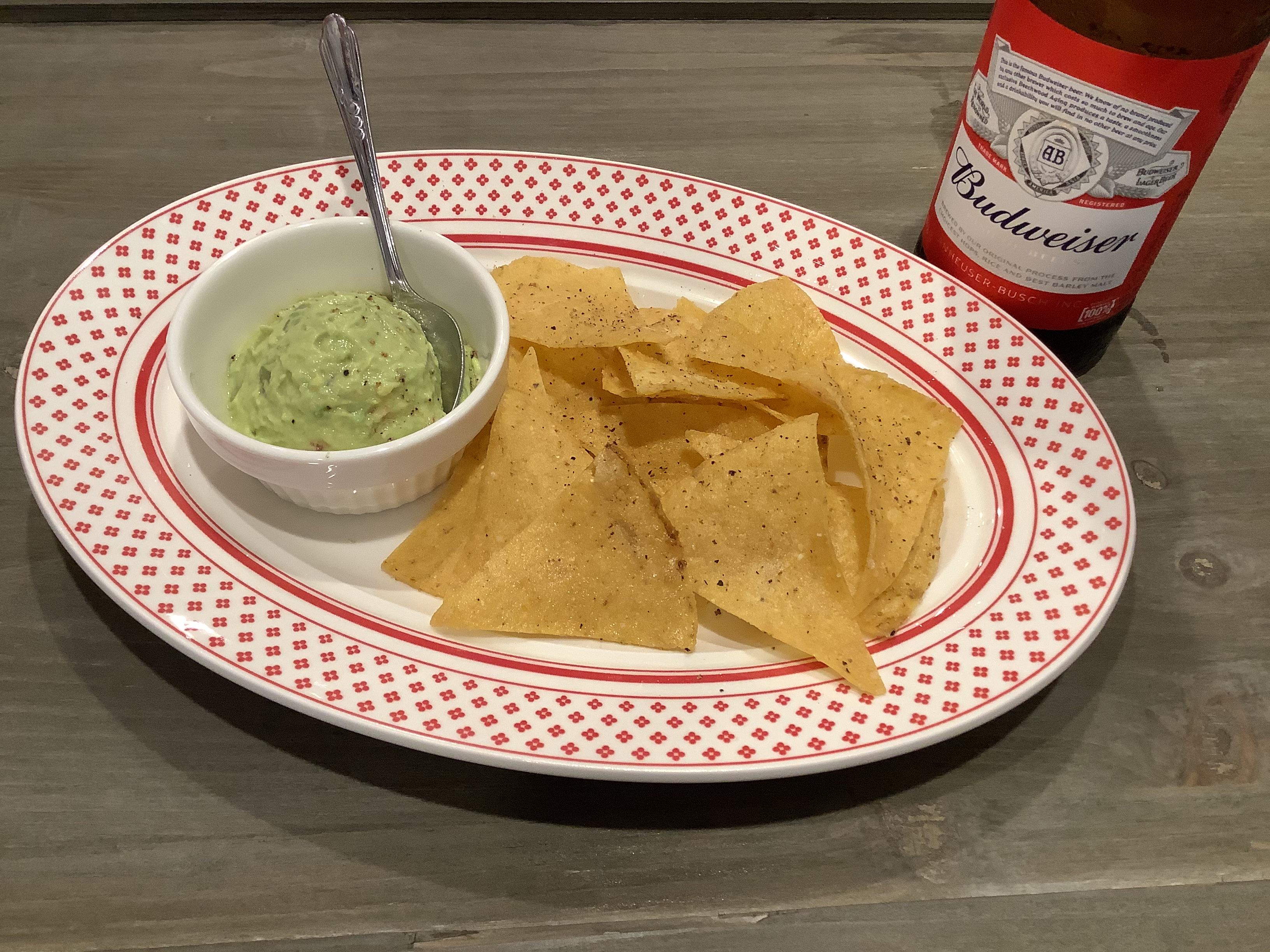 ワカモレチップス