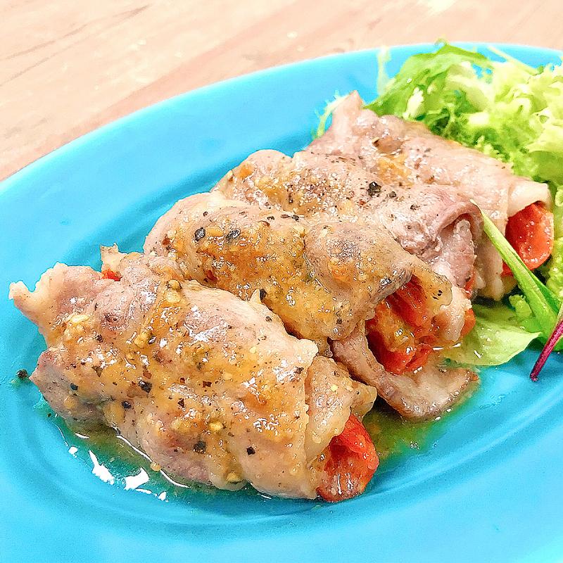 100.トマトの豚バラ肉巻き